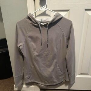 Light Gray Hooded Pullover Sweatshirt